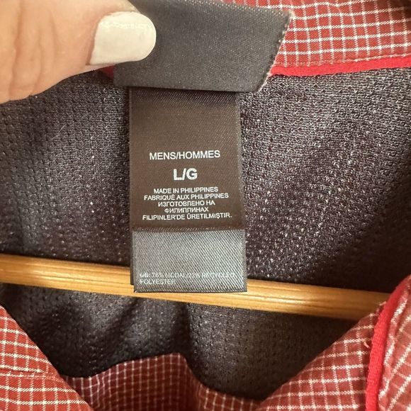 The North Face Shirt Mens Large Red Short Sleeve Button Up‎ - Picture 6 of 7